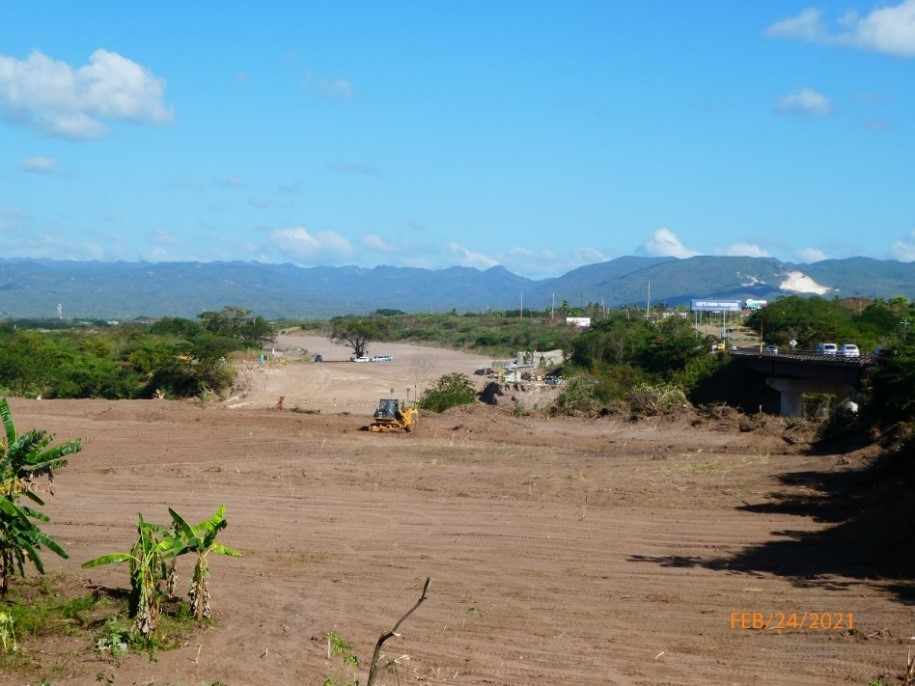 Rio Minho – Earthworks (Looking West)